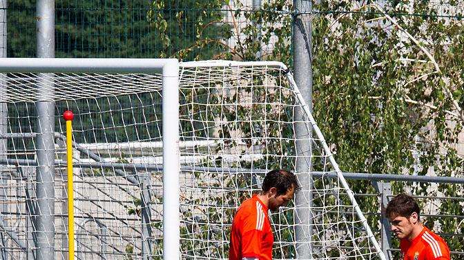 Paco González, en El Partido de las 12: "El Madrid se ha cargado a Diego López, no se puede portar mejor con Casillas"