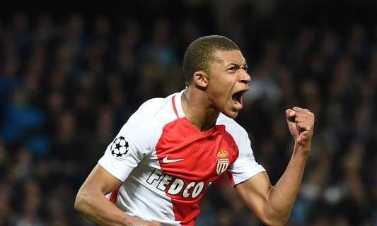 Abidal avisa a Mbappé: "Debería quedarse en el Monaco, es el mejor club para él"