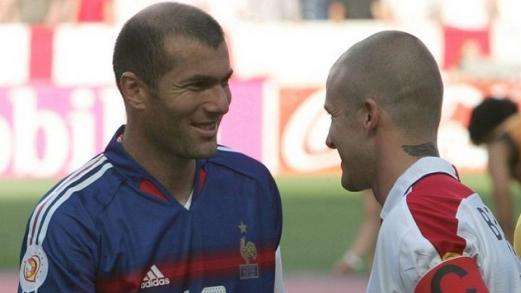 Beckham felicita a Zidane en su cumpleaños