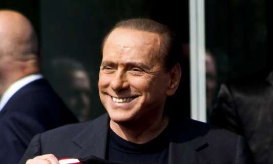 Berlusconi: "¿Ancelotti al Milan? Estamos pendientes de una pequeña operación"