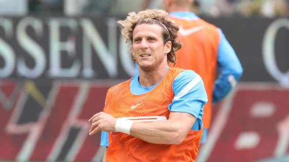 Forlán: "Intentaré seguir ayudando"