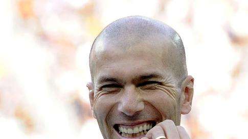 Zidane: "Voy a seguir en el Castilla y voy a intentar subir de categoría"