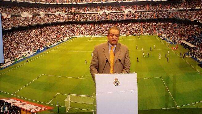 Carrillo, embajador de Colombia: "Nos llena de orgullo ver a James en el Real Madrid"