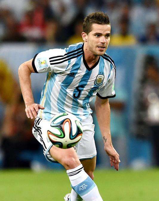 Olé: Gago tiene ofertas del fútbol chino