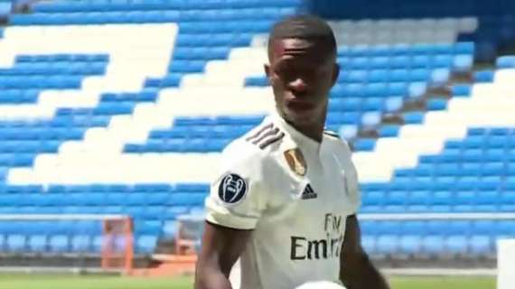 Vinicius: "He cumplido un sueño. Trabajaré para dar lo que el Madrid merece"