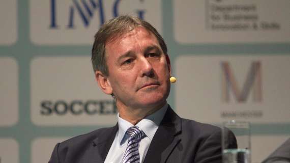 Bryan Robson: "Cristiano y Messi son las grandes estrellas"