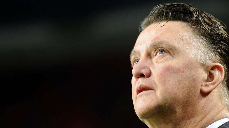 Van Gaal: "La afición del United siempre está con el entrenador, por eso es la mejor del mundo"