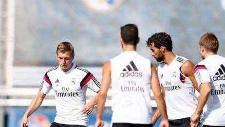 James y Kroos se estrenan en el Bernabéu