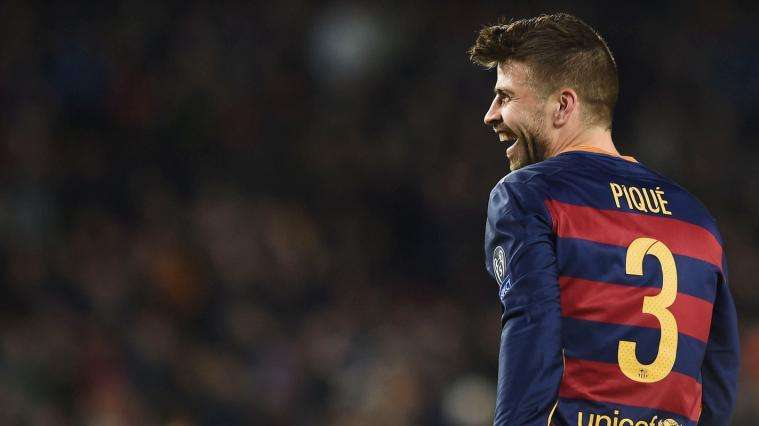 Jugones: Piqué, acomplejado en la celebración