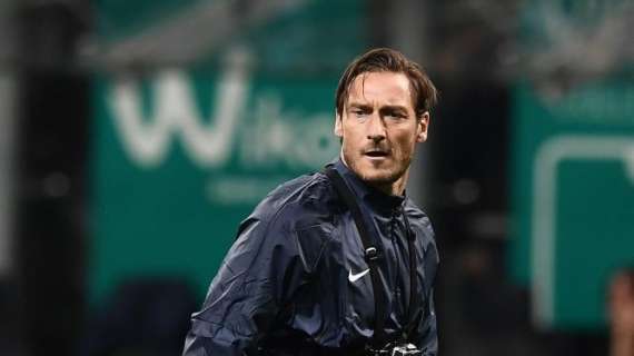 Totti ante la crisis de la Roma: "Esperaba que vinieran Ronaldo o Ibrahimovic. Intenté traer gente impensable"