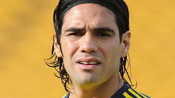 Daily Mail: Falcao prefiere el Real Madrid al Liverpool