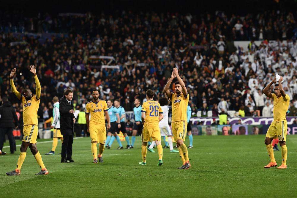 ¡DE DIEZ! El Bernabéu mostró su respeto a una leyenda como Buffon