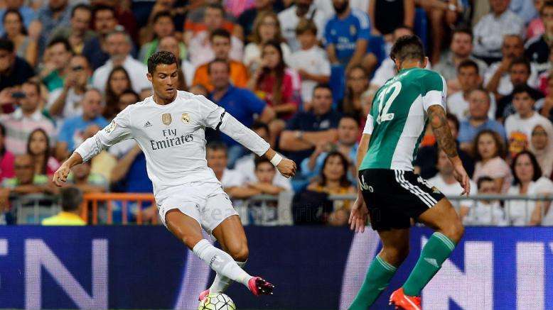 Cristiano alcanzó los 100 partidos ligueros en el Bernabéu