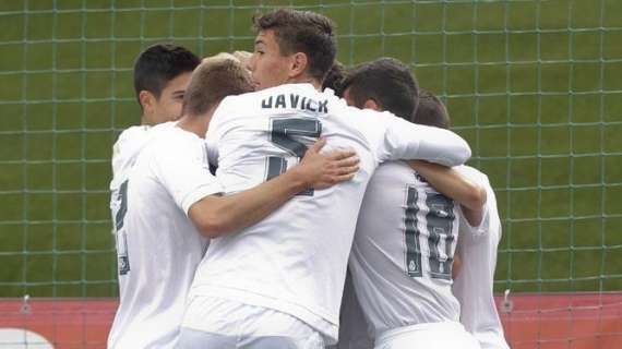 El Real Madrid vence en la Youth League al Plzen en el descuento