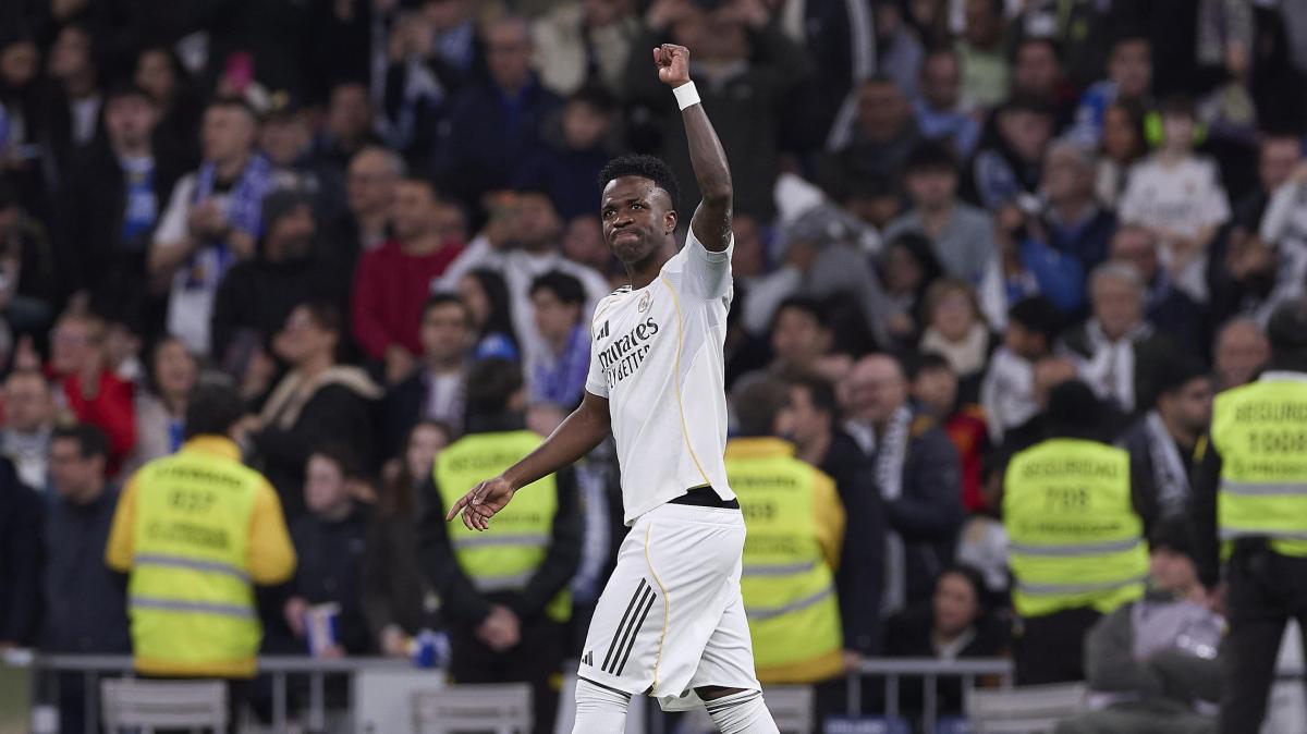 Vinicius mejora una estadística de dos leyendas de la Champions