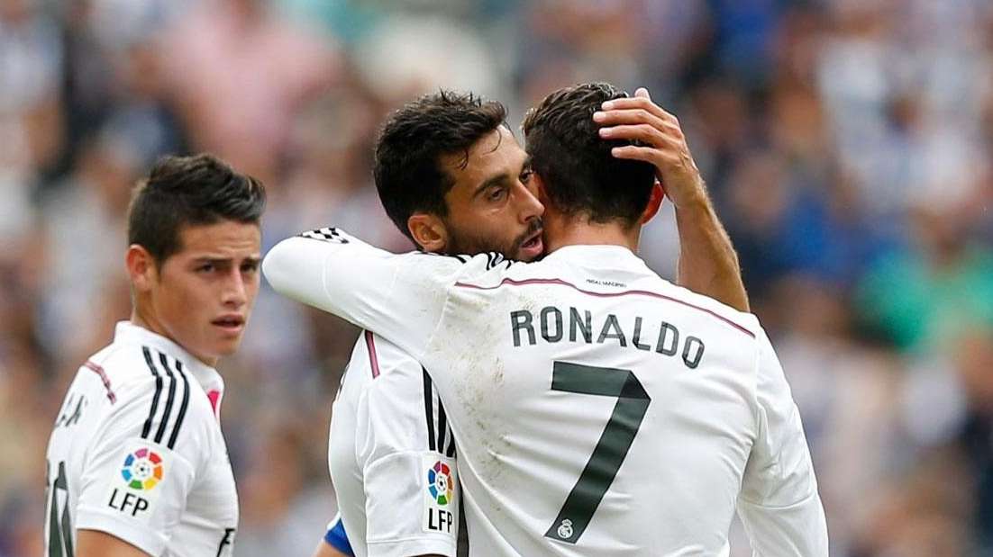 Jugones: El Real Madrid saldrá con Arbeloa e Isco ante el Liverpool