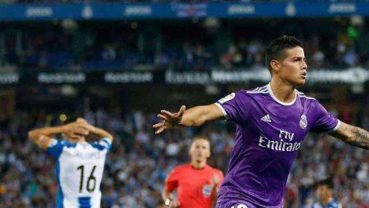 AS: James vuelve a sonreír