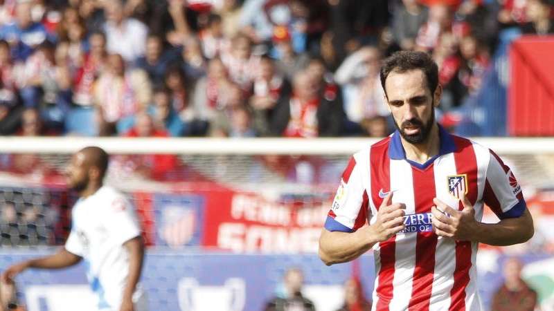 Juanfran: "¿Violentos? Lo que veo es mucha envidia al Atlético"