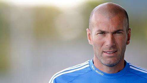 Zidane: "El incansable deseo de mejorar es lo que me sorprende de Cristiano"