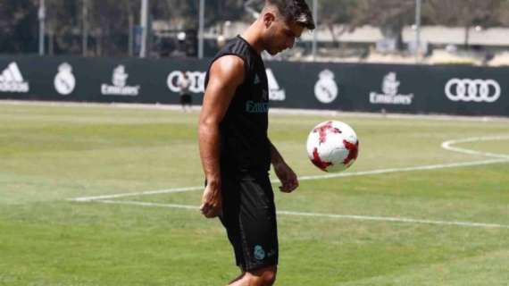 FOTO - Asensio ya toca balón y se prepara para la nueva temporada