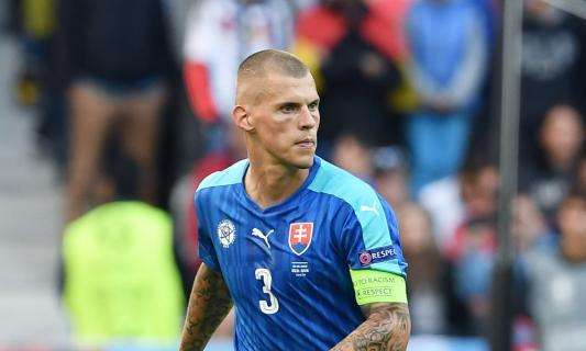 OFICIAL: Skrtel, nuevo jugador del Fenerbahçe