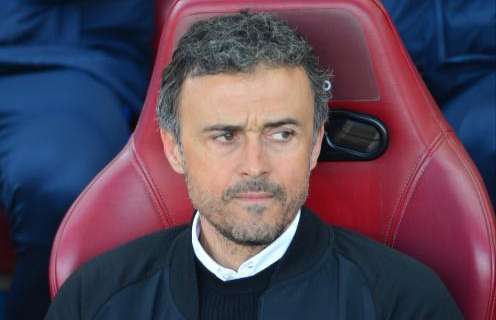 Luis Enrique defiende a Piqué: "Soy más radical, mejor no me pronuncio sobre el Madrid. Si Gerard no existiera..."