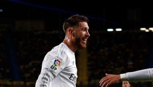 Jugones: Isco, enfadado con el cambio