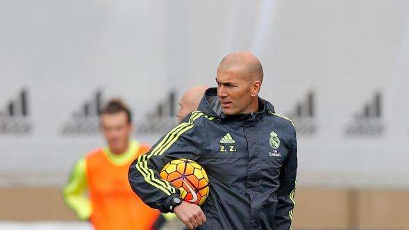 Tamudo: "Los jugadores del Madrid están disfrutando con Zidane"