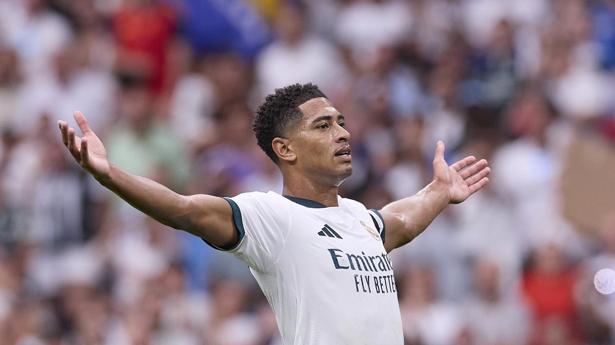 Vendaval blanco para liquidar al Málaga en media hora