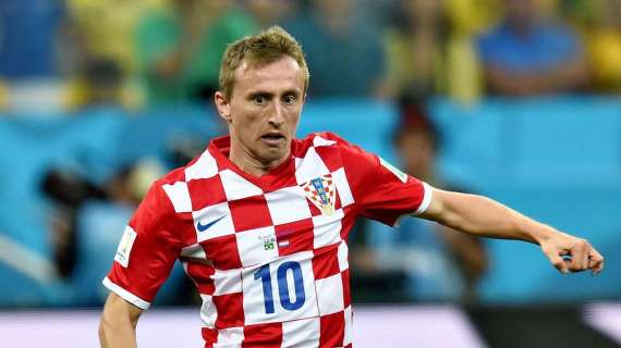 Modric dirige a la victoria a una solvente Croacia 