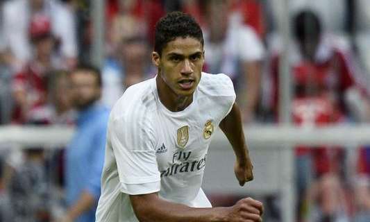 La 'maldición' que impide a Varane ser titular indiscutible en la defensa del Real Madrid