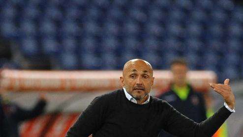 Spalletti: "Dzeko y Totti no son adversarios"