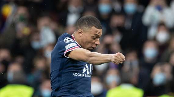 Kylian Mbapp&eacute; con Francia