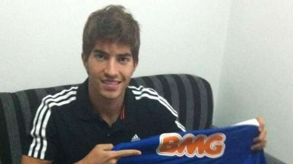 Mirror: Tira y afloja entre Madrid y Arsenal por Lucas Silva