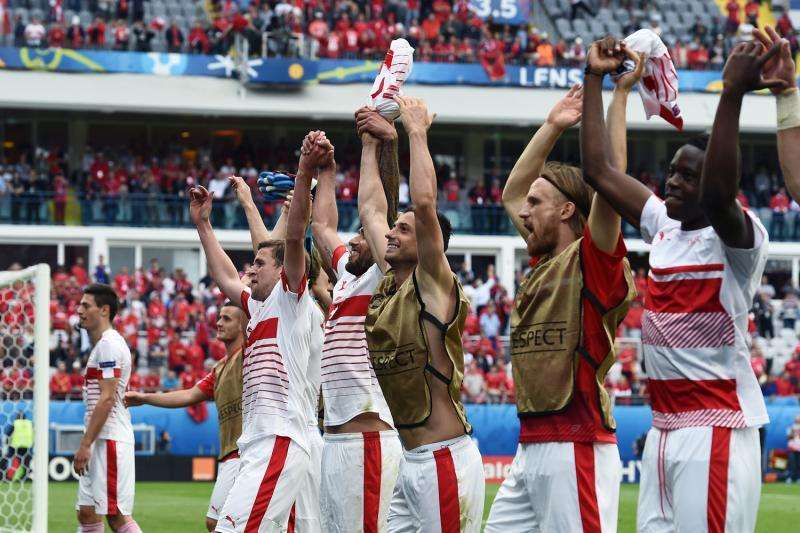 CRÓNICA: Triunfo de Suiza con la ley del mínimo esfuerzo