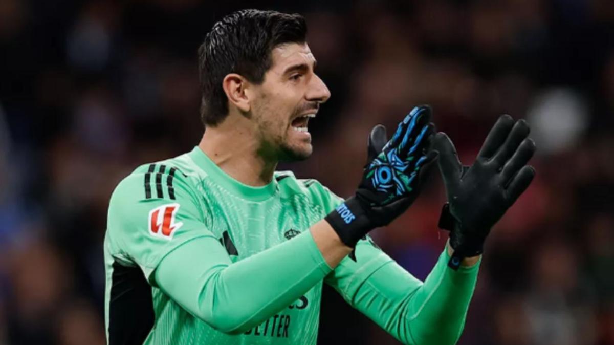 Courtois vuelve a salvar al Real Madrid antes de ser sustituido