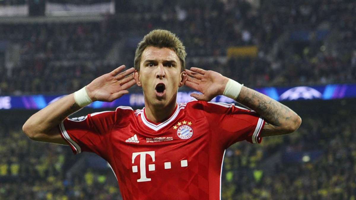 Mandzukic condiciona su fichaje a la salida de Benzema