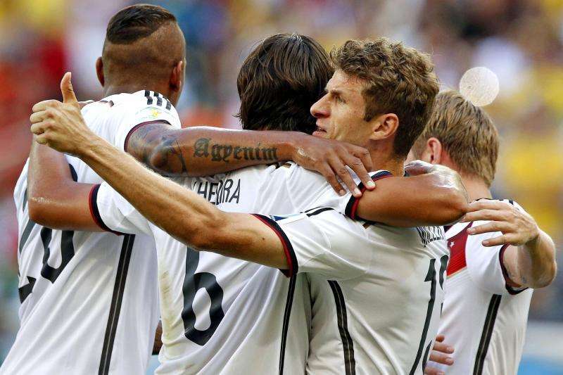 Khedira, titularidad y asistencia en el empate de Alemania