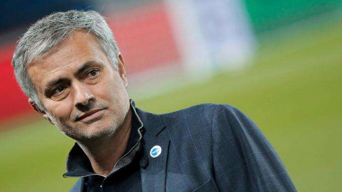 Mourinho: "Cristiano no aportó nada en los últimos minutos de la final de la Eurocopa"