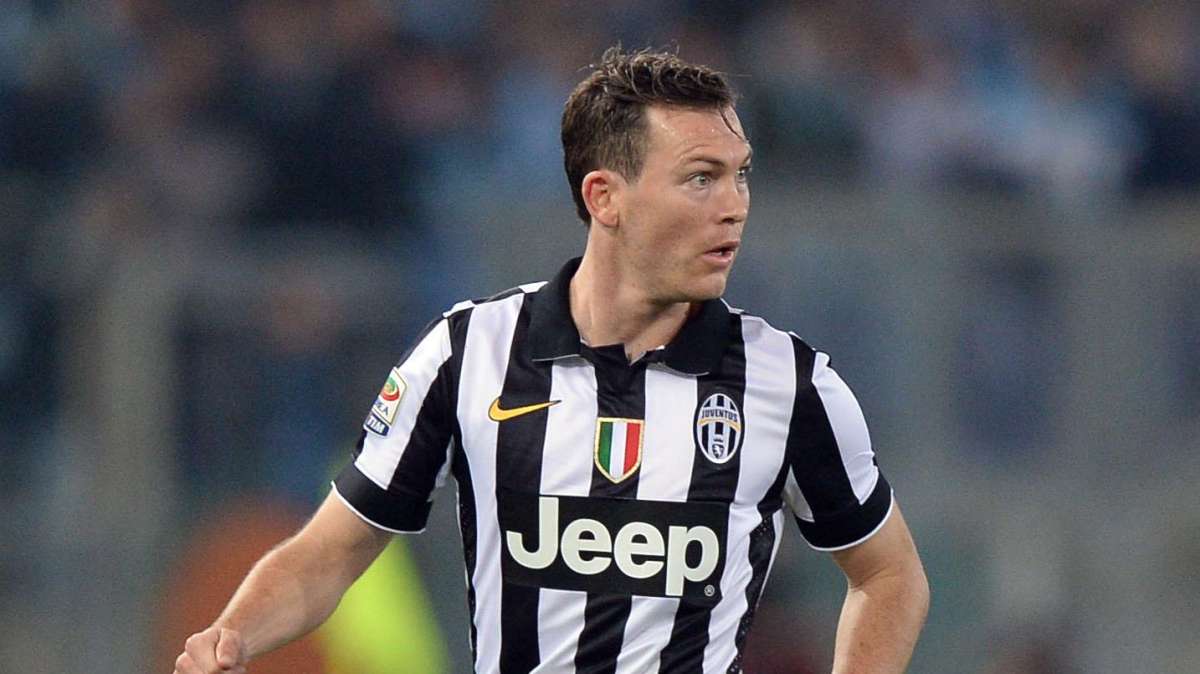 OFICIAL: Lichtsteiner renueva con la Juventus