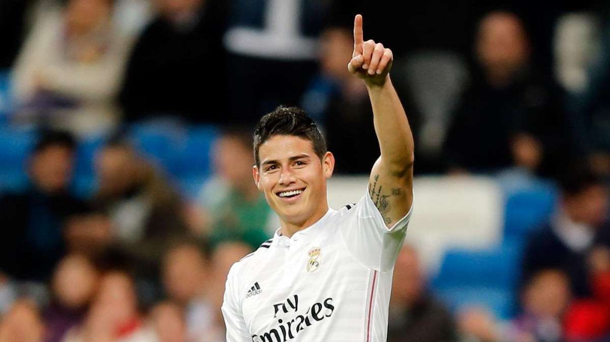 James se retira lesionado