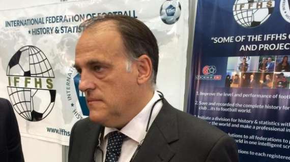 Tebas: "Lo razonable sería terminar LaLiga con público. Las quejas del Madrid..."