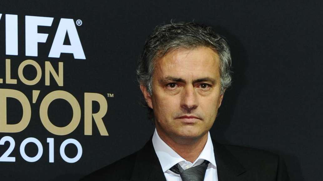 Mourinho: "Es un día muy triste para el fútbol y sus aficionados"