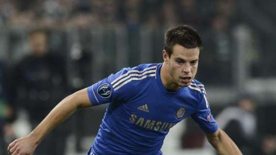 El PSG propone a Azpilicueta, como nuevo fichaje