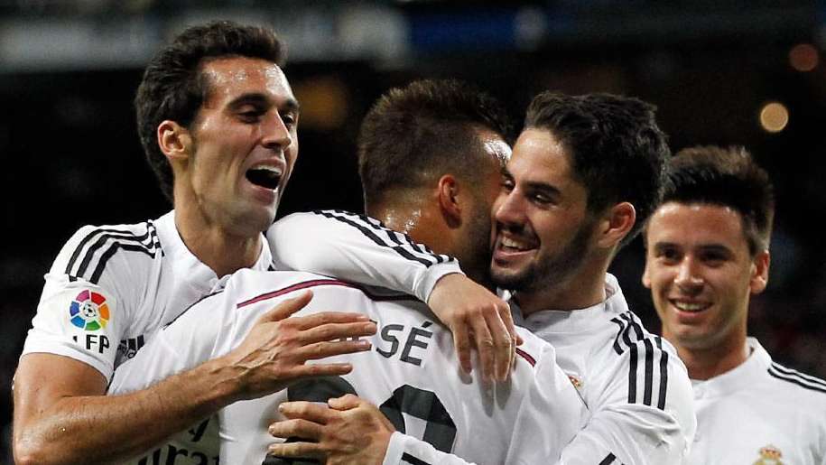 Javi Muñoz: "Es todo un orgullo debutar con el Real Madrid"