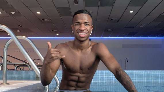 FOTO - El optimismo de Vinícius con su lesión: "¡Trabajando para volver más fuerte!"