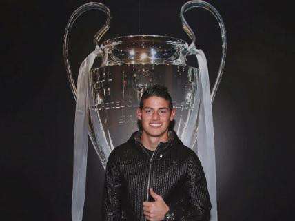 FOTO - James Rodríguez, ansioso de fútbol: "Mañana vuelve la Champions"