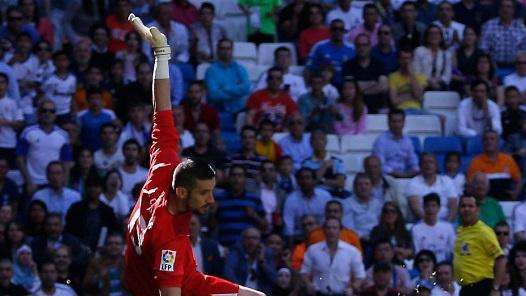 Kiko Casilla, en El Partido de las 12: "La mitad de mi pase es del Real Madrid, pero desde allí nadie me ha dicho nada"
