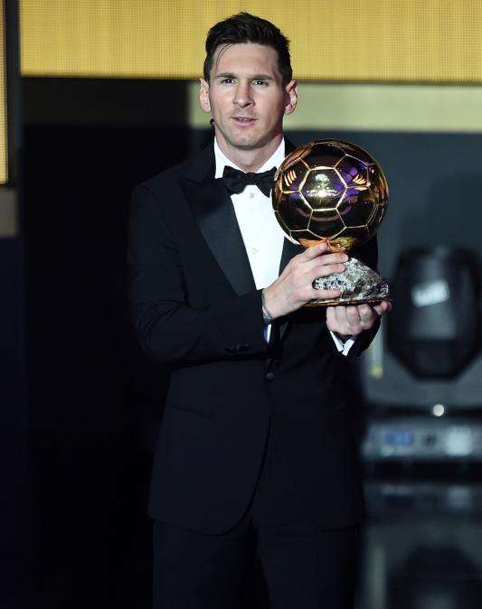 MARCA: El Barça intentó impedir que Kaká entregara el Balón de Oro