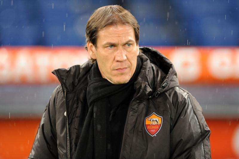 Rudi Garcia: "El único modo de alcanzar el primer puesto es defender el segundo"